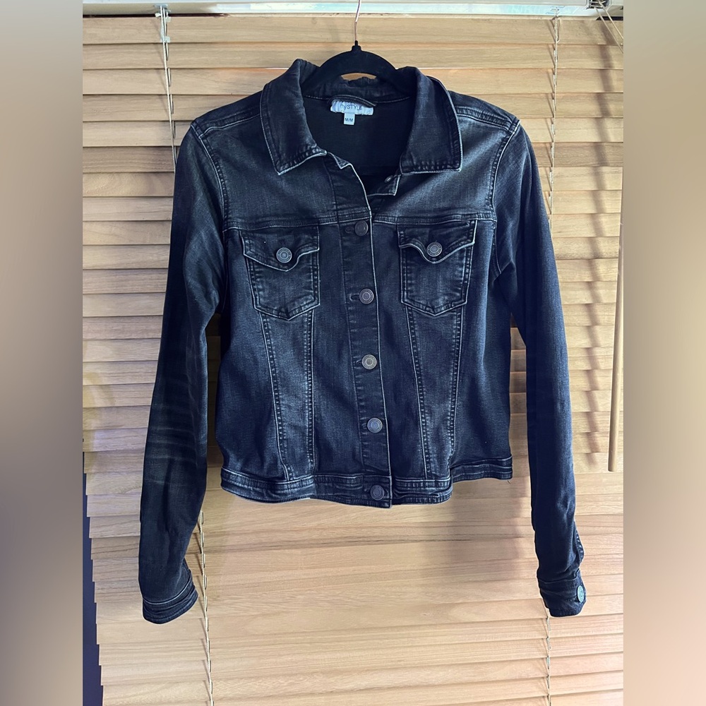 Distressed Black Denim Jacket (M)